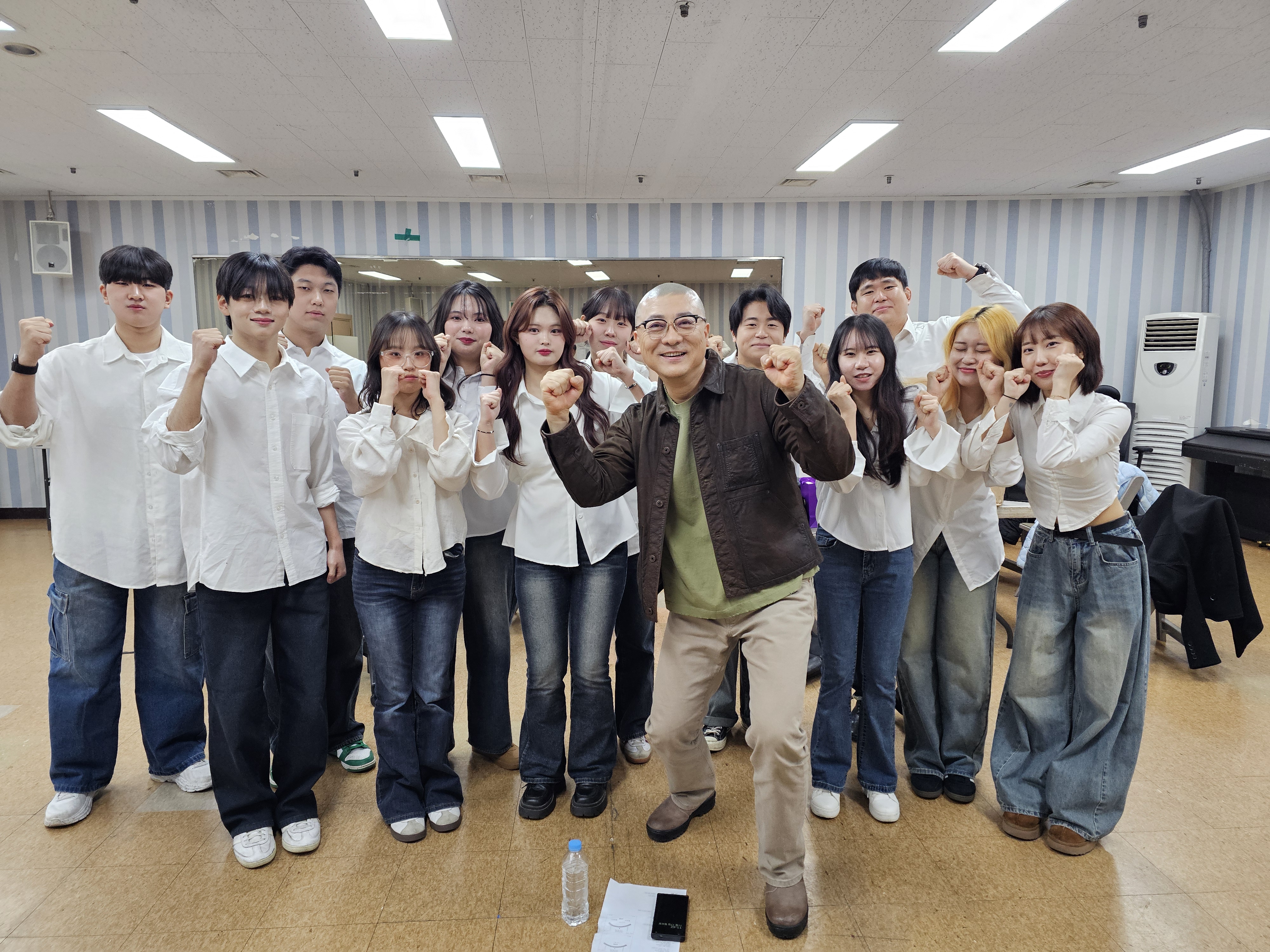 https://img.depline.kr/upload_master/uploads/2025-12-07/image_020831.jpeg